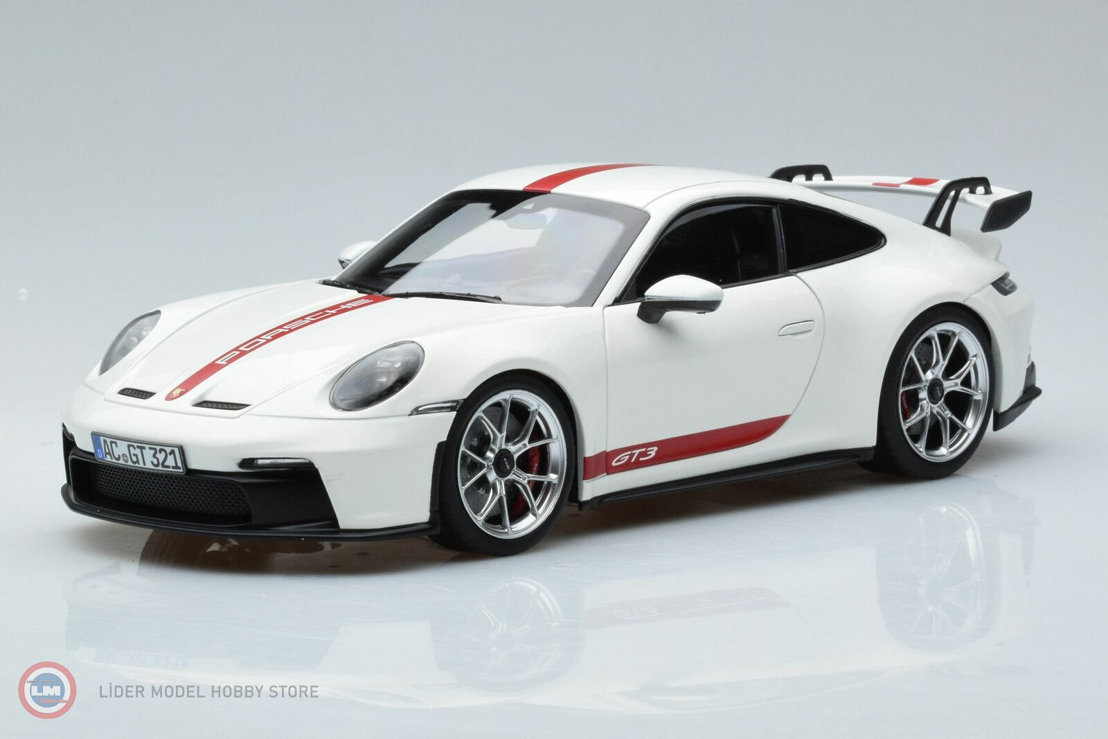 1:18 2021 Porsche 911 GT3