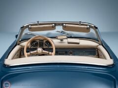 1:18 Mercedes Benz 300 SL W198 Hardtop  Blue