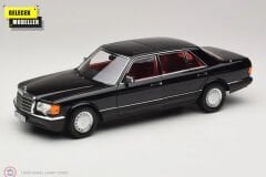 1:18 Norev 1989 Mercedes Benz 560 SEL W126