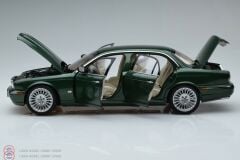 1:18 Almost Real 2003 JAGUAR XJ6 (X350)