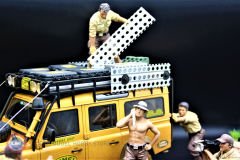 1:18 Mecanic Figure Offroad, Camel Trophy Set