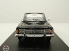 1:43 Neo Scale 1967 Ford Taunus P7A Limousine