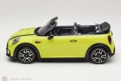 1:18 OTTO 2021 Mini Cooper JCW Cabrio Zesty Yellow