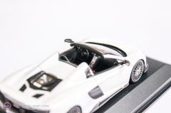 1:43 2015 Mclaren 675 LT SPIDER
