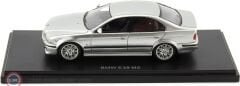 1:43 Neo Scale 2022 BMW M5 (E39)