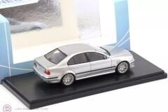 1:43 Neo Scale 2022 BMW M5 (E39)