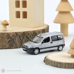 1:43 2004 Citroen Berlingo