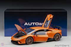 1:12 2017 Lamborghini Huracan Performante
