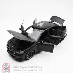 1:18 Minichamps 2023 BMW 5-SERIES i5 (G60) Matt Grey