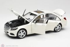 1:18 Norev 2014 Mercedes Benz C Class Elegance Diamond White