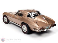 1:18 1963 Chevrolet Corvette STINGRAY COUPE