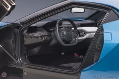 1:12 2017 Ford GT (Liquid) Mavi