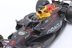1:18 2023 Red Bull RB19 #1 MAX VERSTAPPEN 2023 WITH DISPLAY CASE Limited Edition