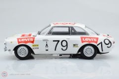 1:18 1971 Alfa Romeo GTA 1300 JUNIOR  #79