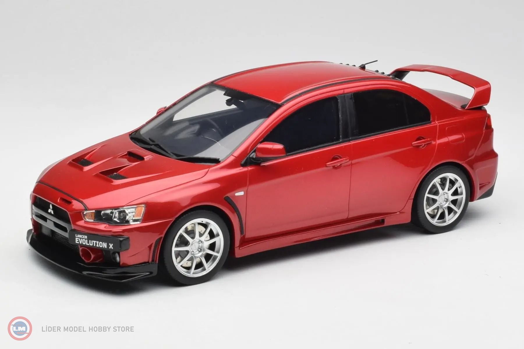 1:18 OTTO 2012 Mitsubishi Lancer Evo X FQ 400