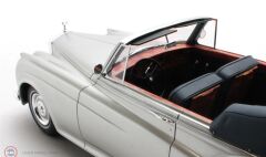 1:18 Cult Scale 1960 Rolls Royce Silver Cloud DHC - Shell Grey