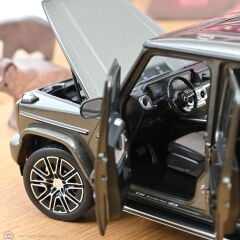 1:18 Norev 2024 Mercedes Benz G-Class W465 - Iridium grey