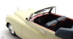 1:18 Cult Scale 1960 Rolls Royce Silver Cloud DHC - Ivory