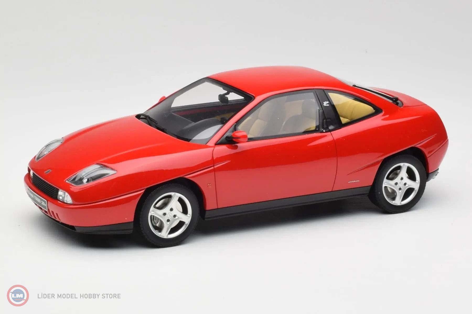 1:18 OTTO 1997 Fiat Coupe Turbo 20v