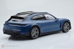 1:18 Minichamps 2021 Porsche TAYCAN CROSS TOURISMO TURBO S