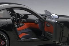 1:18 2015 Mercedes Benz AMG GT-S