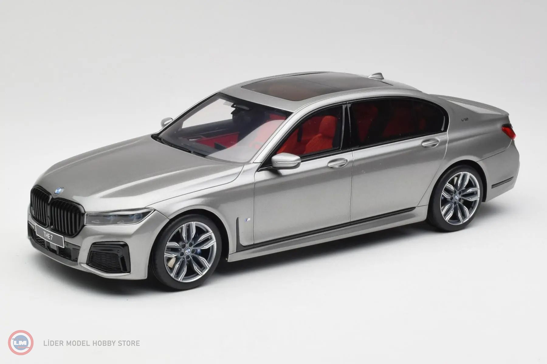 1:18 GT Spirit 2020 BMW M760i V12 Final Edition