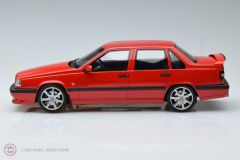 1:18 1996 Volvo 850 R Sedan
