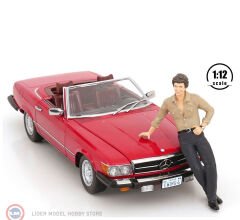 1:12 KK Scale Bobby Figür