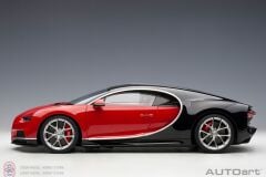 1:12 Autoart 2017 Bugatti Chiron (Italian Red  Nocturne Black)
