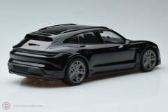 1:18 2021 Porsche Taycan Turbo S Cross Turismo