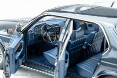 1:18 TOURING MODEL BMW 745i E23 1984 Arctic Blue
