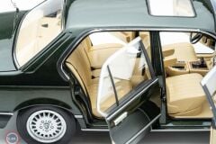 1:18 TOURING MODEL BMW 745i E23 1984 Achat Green