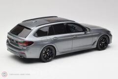 1:18 GT Spirit 2023 BMW 530E XDRIVE M SPORT TOURING GREY