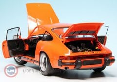 1:18 1983 Porsche 911 Carrera Coupe 3.2 