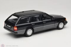 1:18 Norev 1990 Mercedes Benz 300D T Model Blue-Black