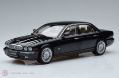 1:18 2003 Jaguar XJ-Series (X350)