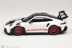 1:18 Norev Porsche 911 GT3 RS whith Weissach-package  2022 - whitepoly red