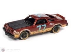 1:64 Johnny Lightning 1977 Oldsmobile Cutlass Stock Car - Demolition Derby