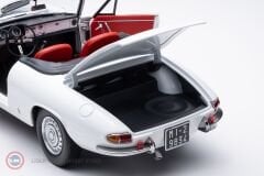 1:18 1966 Alfa Romeo 1600 Duetto Spider