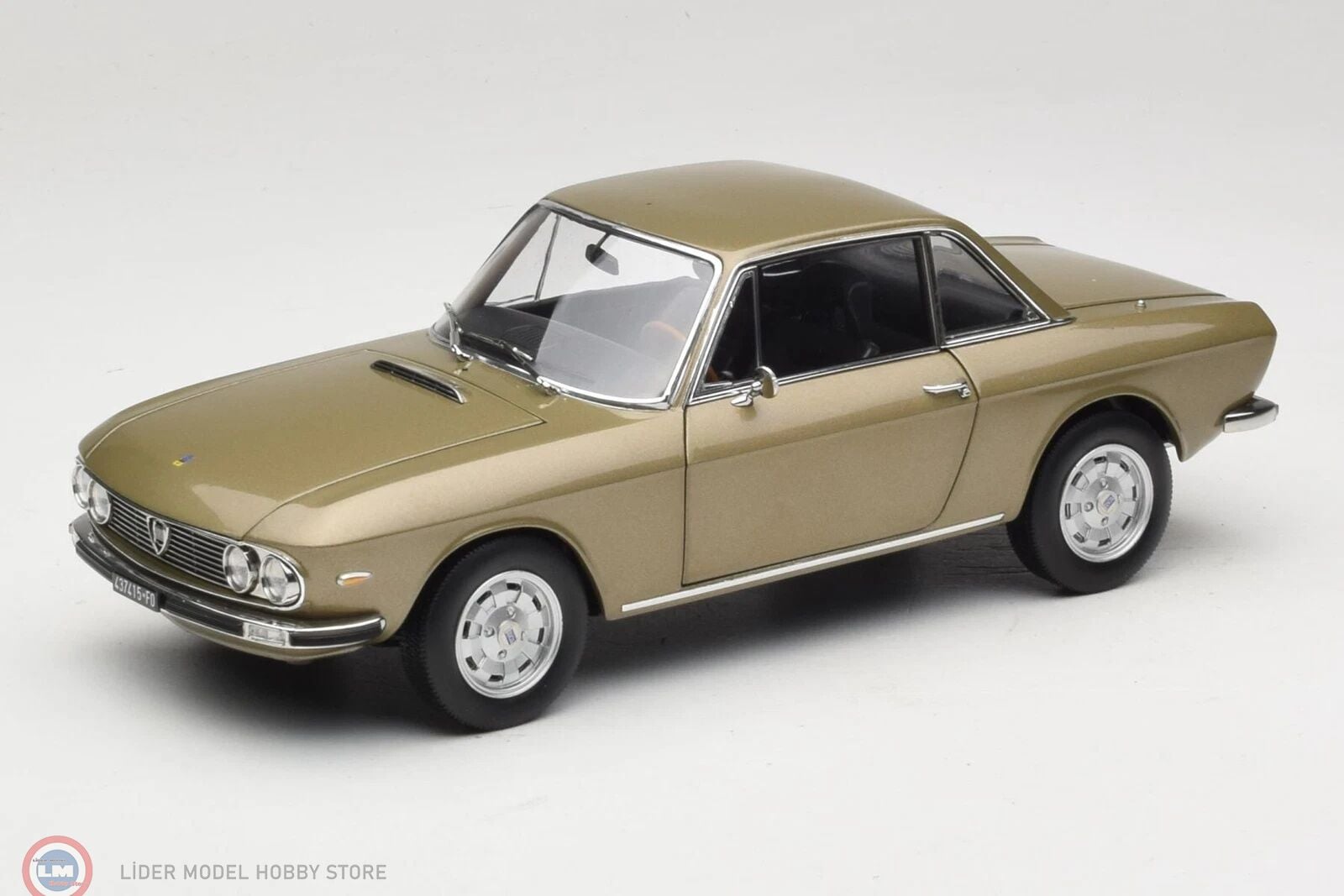 1:18 Norev 1971 Lancia Fulvia - bronze Longchamp