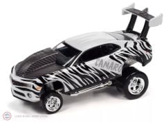 1:64 Johnny Lightning 2011 Chevrolet Camaro (Zinger)