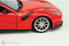 1:24 Burago 2016 Ferrari F12 TDF