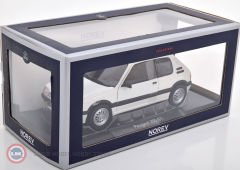 1:18 1988 Peugeot 205 Gti 1.6