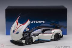 1:18 Aston Martin Vulcan 70261 (Stratus White)