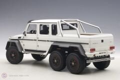 1:18 2013 Mercedes Benz G63 AMG 6x6