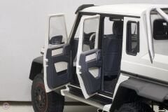 1:18 2013 Mercedes Benz G63 AMG 6x6