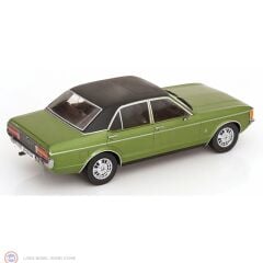 1:18 MCG Ford Granada 1972 - green