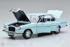 1:18 1968 Mercedes Benz 200 W114 - W115