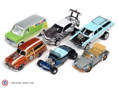 1:64 Johnny Lightning 1976 Ford Van (with side pipes) (Boogie Vans)