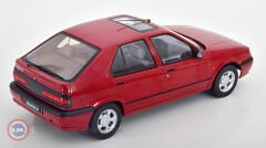 1:18 1994 Renault 19 - red